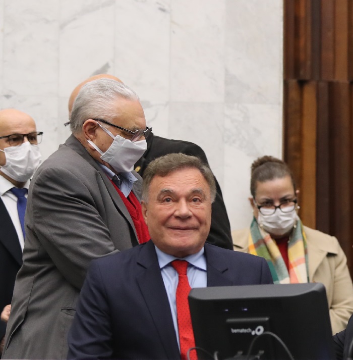 Alvaro Dias Lidera Corrida Pelo Senado Federal Blog Do Tupan